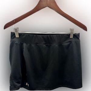 Under Armour Women’s Skort. Black. Size M